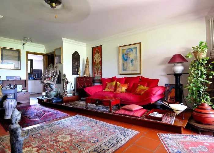 Panzió Babou Mandelieu